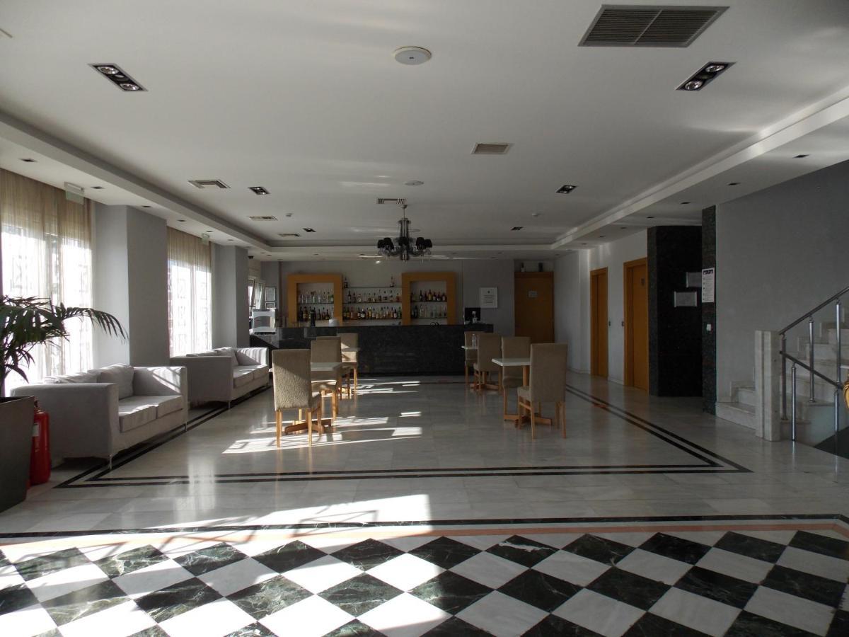 Hotel Alexandros Анхиалос Экстерьер фото