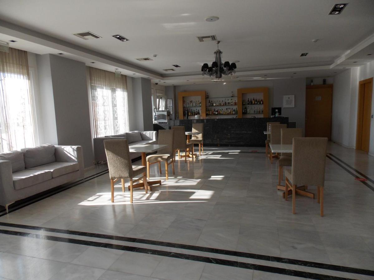 Hotel Alexandros Анхиалос Экстерьер фото