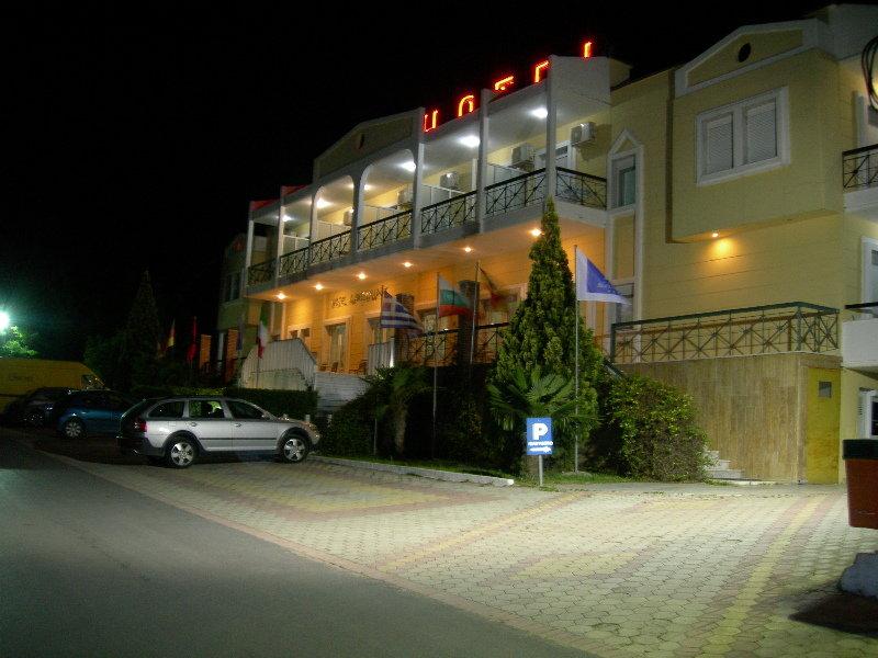 Hotel Alexandros Анхиалос Экстерьер фото
